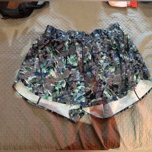 Lululemon track that high rise sz 12